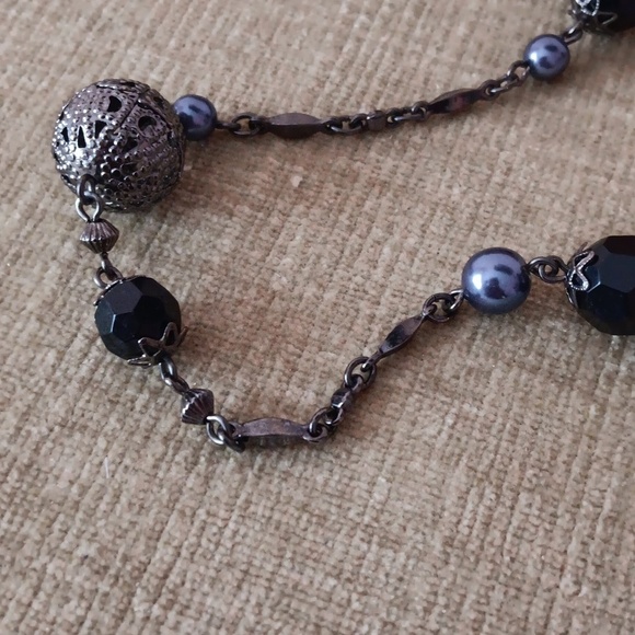Dark Tone Metal Chain Beaded Necklace - Picture 11 of 12
